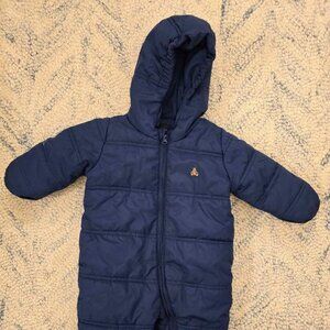 GAP snowsuit size 6-12 months